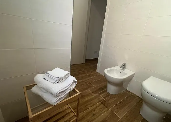 Dea 招待所 杰拉